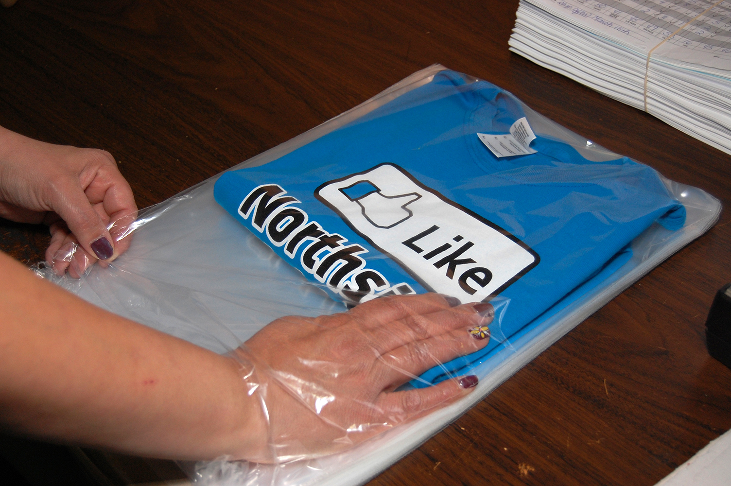t-shirt bagging